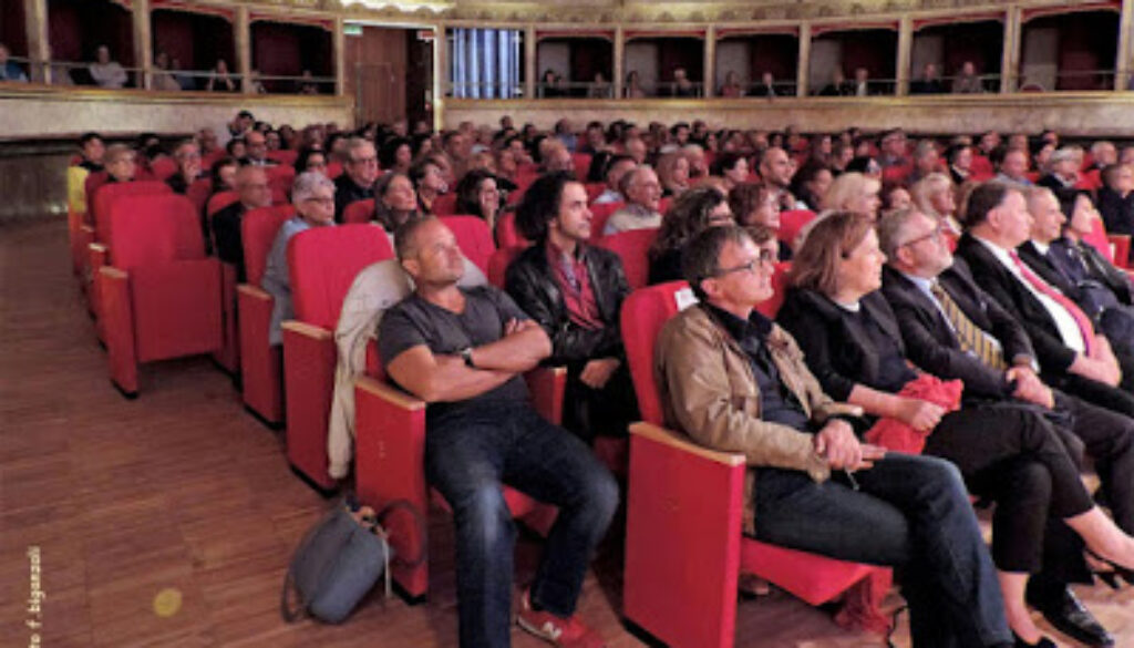 pubblico_unione.jpg